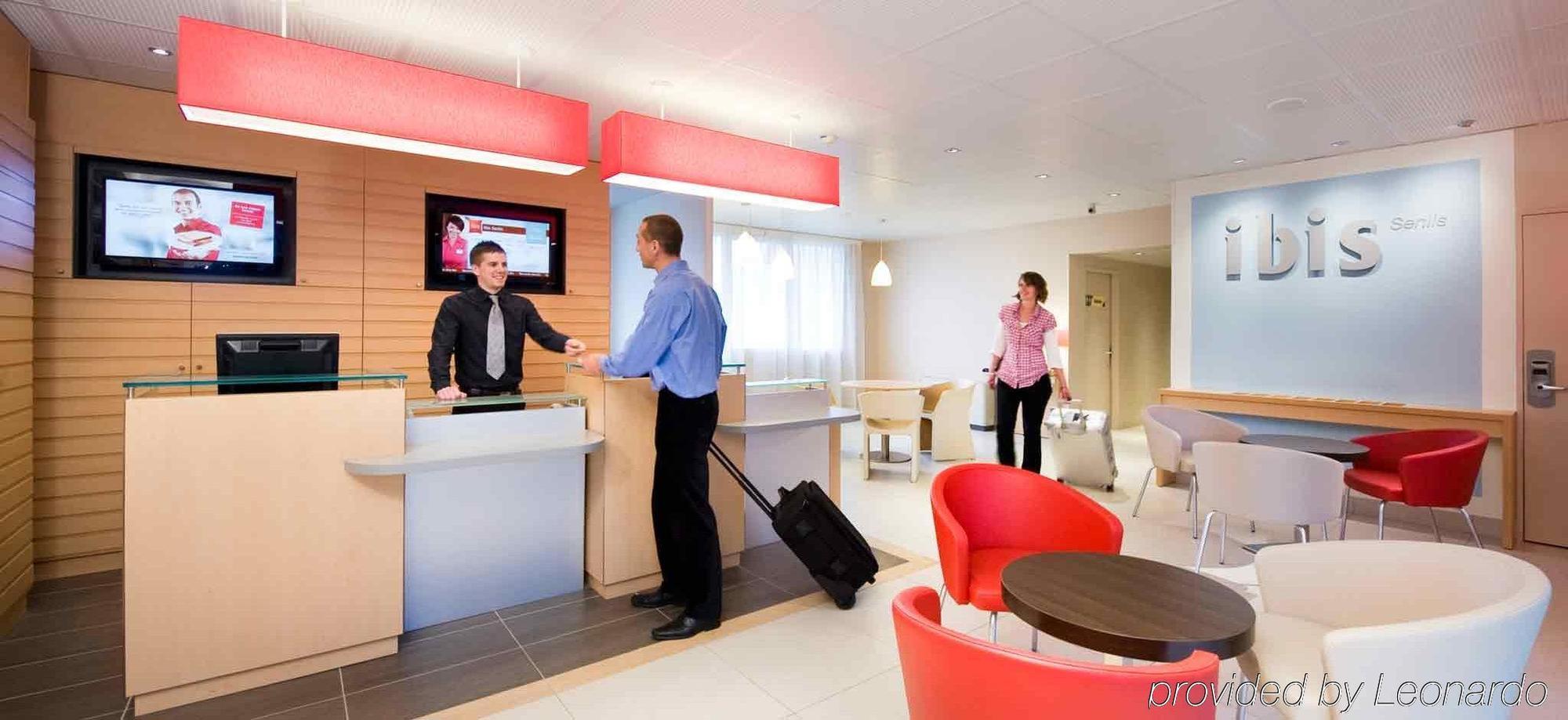 Ibis Senlis Hotel Senlis  Eksteriør billede